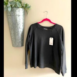 💥NWT💥 Sincerely Jules Sweatshirt